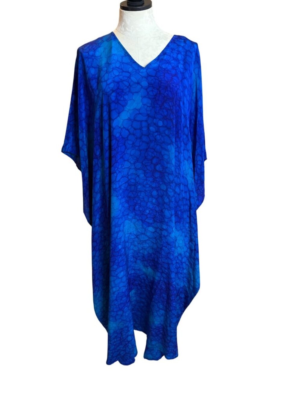 Simply Silk Womens Batik Pattern V-neck Caftan Maxi Dress OS Blue Silk Vintage